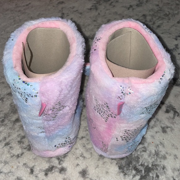 NWOT Totes Toasties Unicorn Girl Slippers - Picture 4 of 9
